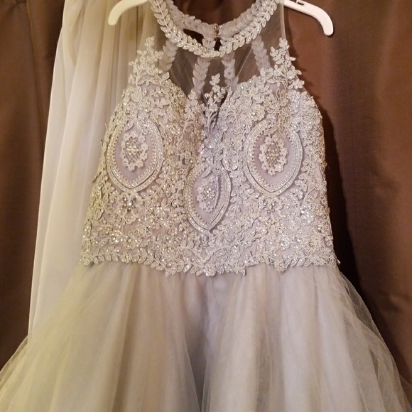 ✨ Gray Cinderella Prom Party Dress ✨ - Picture 4 of 8